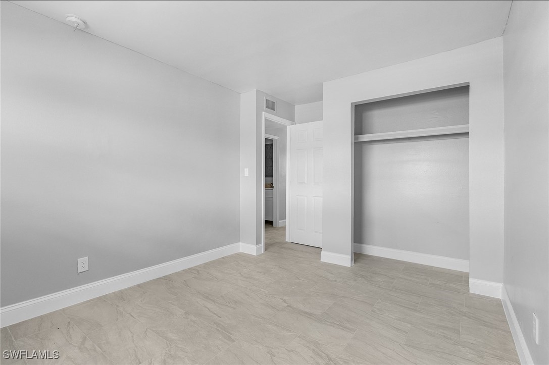 2505 Royal Palm Ave 2525 Property Photo 10