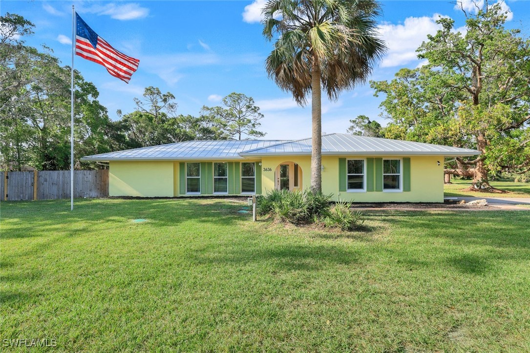 3636 Heritage Ln Property Photo 2