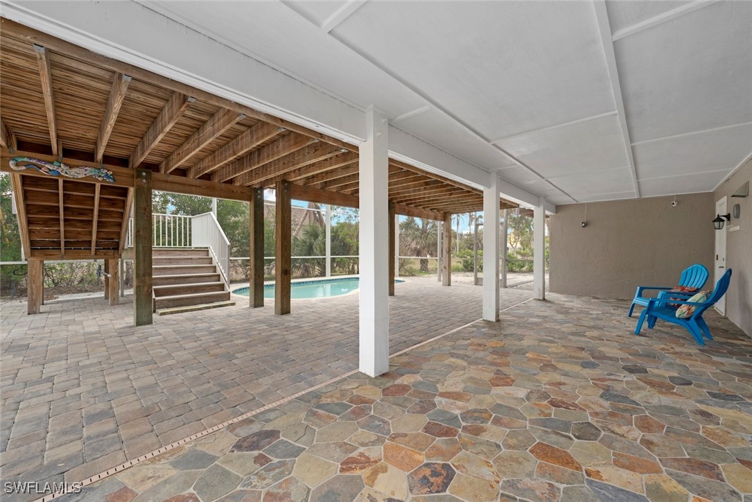 2596 Roosevelt Pl Property Photo 30