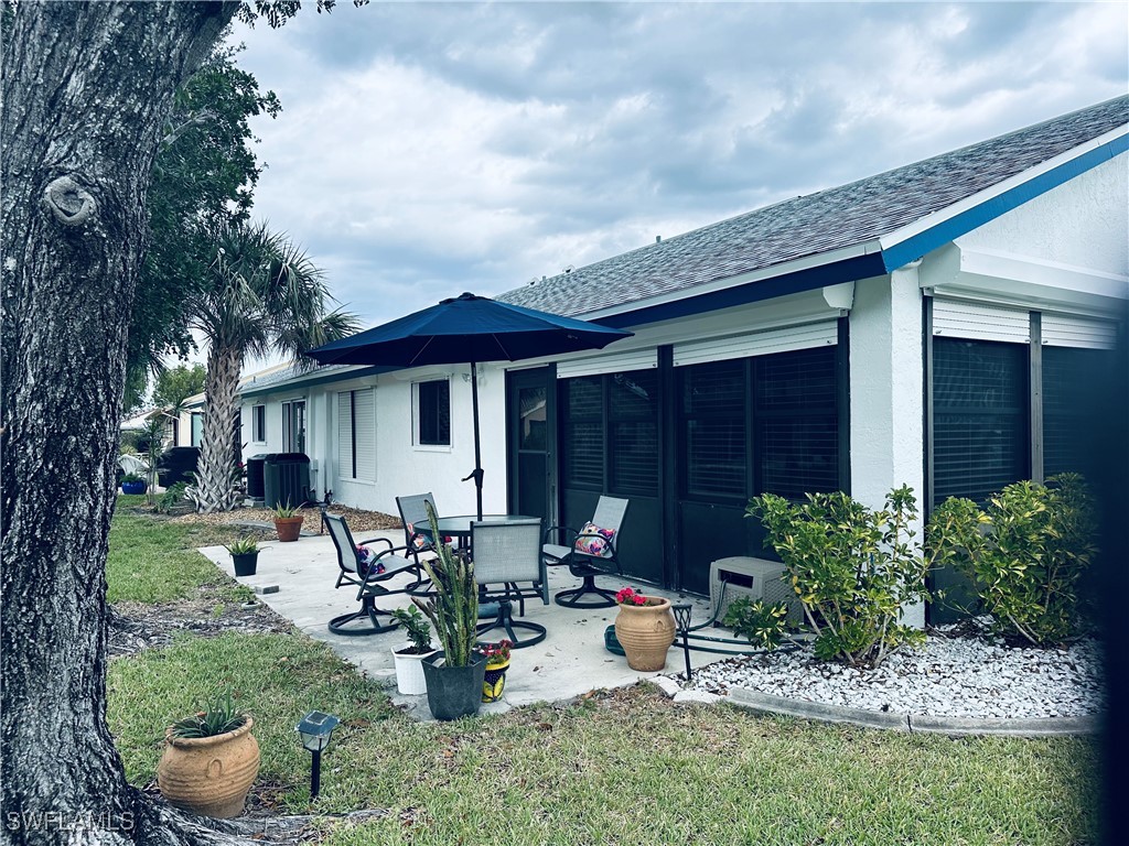 11163 Caravel Cir Property Photo 14