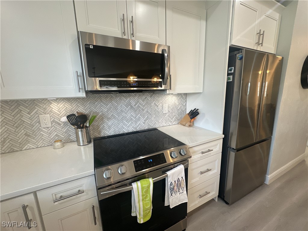 11163 Caravel Cir Property Photo 17