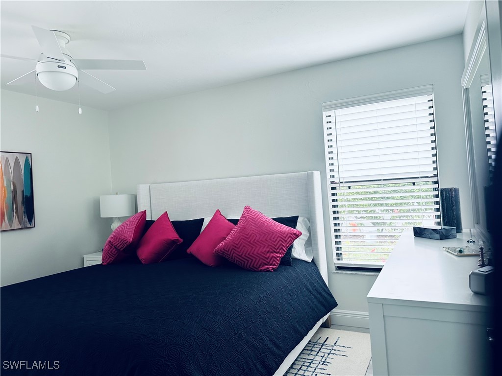 11163 Caravel Cir Property Photo 29