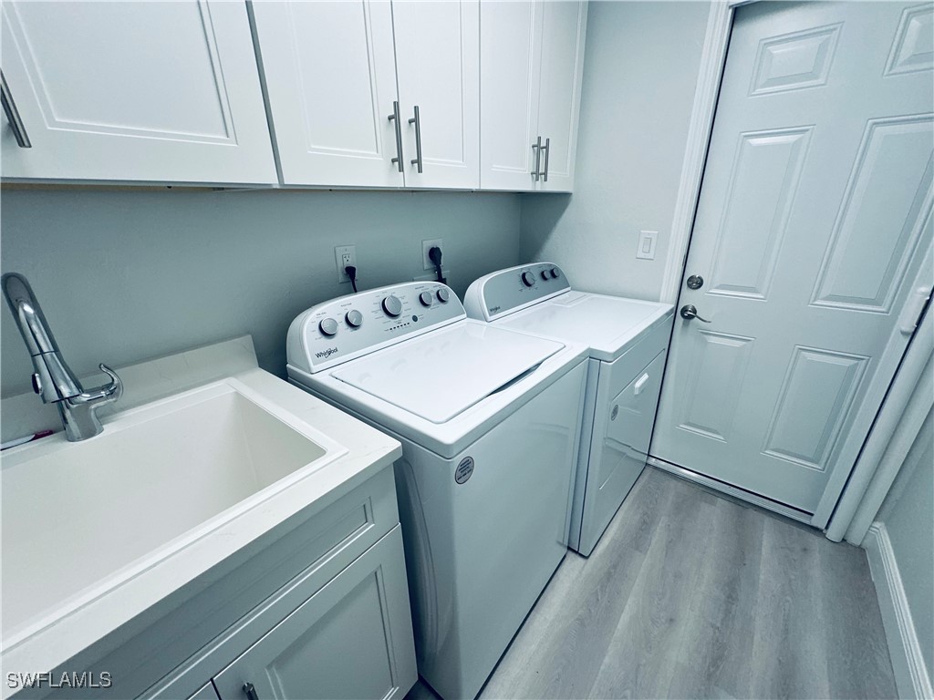 11163 Caravel Cir Property Photo 31