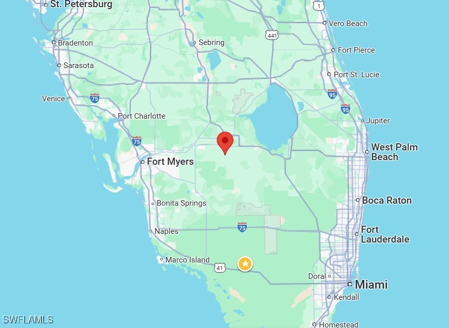 450 Tampa Ave Property Photo 4