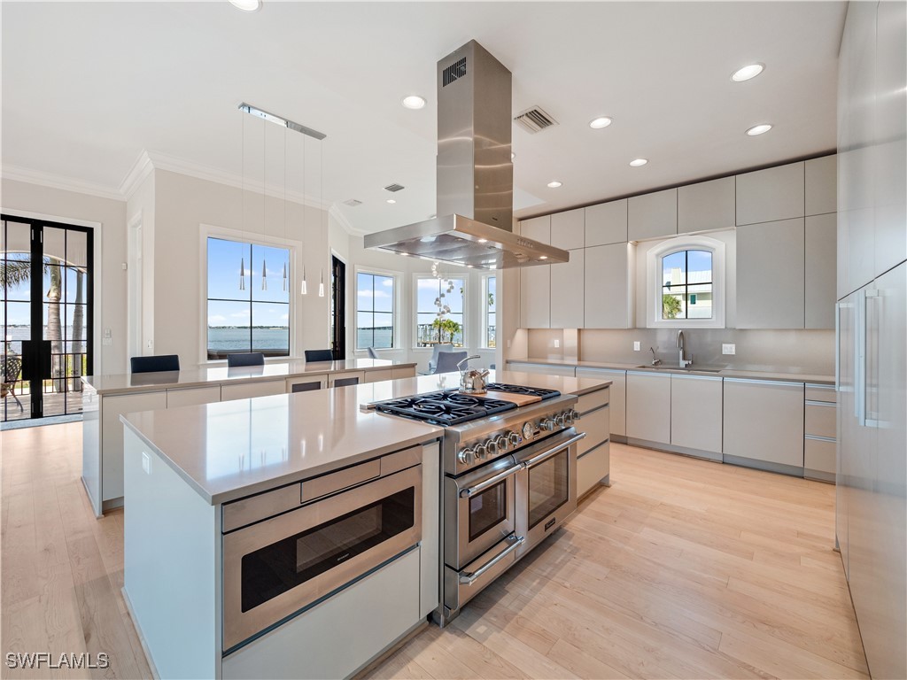 6005 W Riverside Dr Property Photo 11