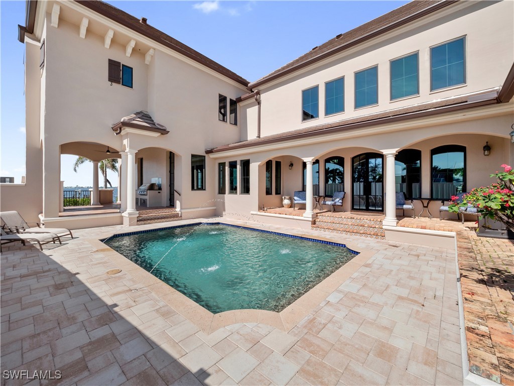 6005 W Riverside Dr Property Photo 21