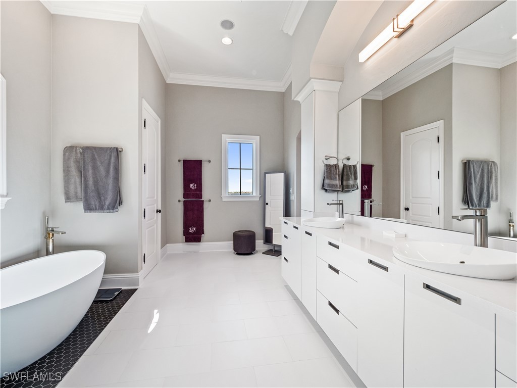 6005 W Riverside Dr Property Photo 40