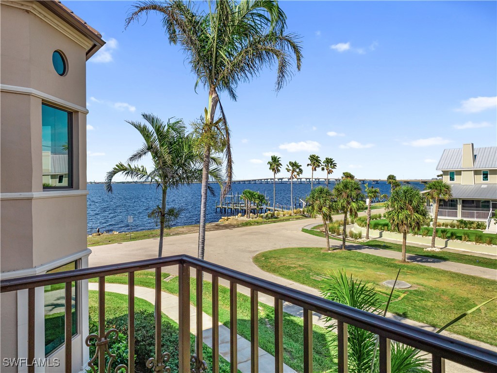 6005 W Riverside Dr Property Photo 44