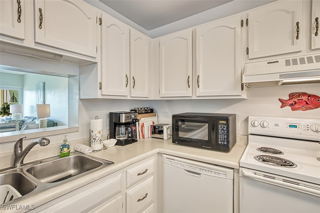 1660 Pine Valley Dr 208 Property Photo 8