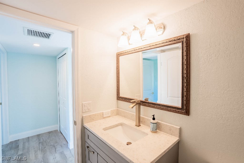 16606 Waters Edge Ct 101 Property Photo 20