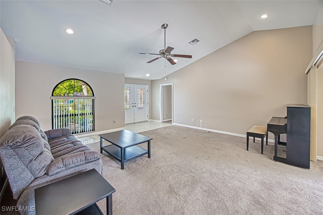 2394 Outrigger Ln Property Photo 11