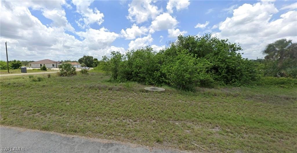 8001 Toy Ln Property Photo 1