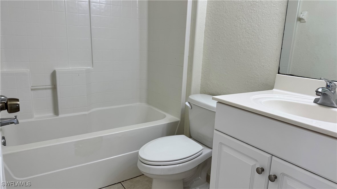 4604 30th St Sw Property Photo 4