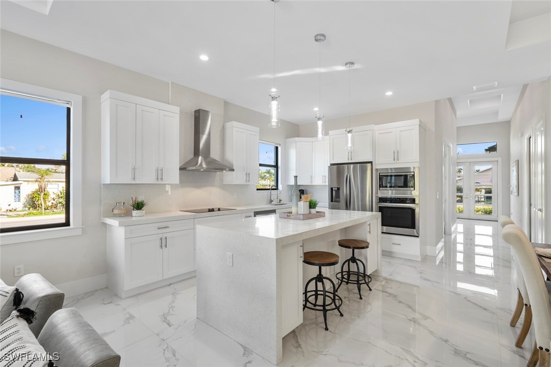 799 108th Ave N Property Photo 4