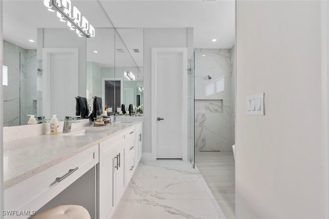 799 108th Ave N Property Photo 10