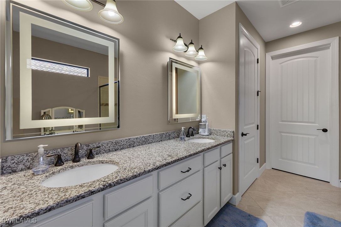6668 Palmerston Dr Property Photo 26