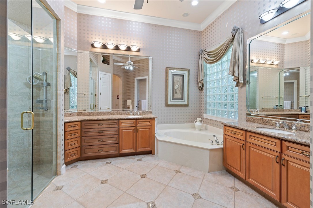 1438 Via Portofino Property Photo 31