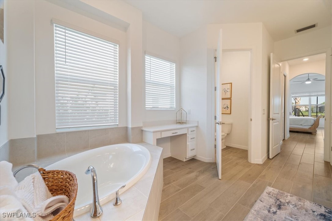 5825 Carnoustie Ct Property Photo 8