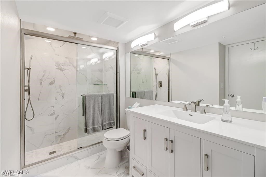 1265 Wildwood Lakes Blvd 208 Property Photo 9