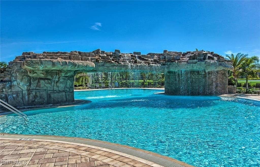 28032 Bridgetown Ct 4715 Property Photo 24