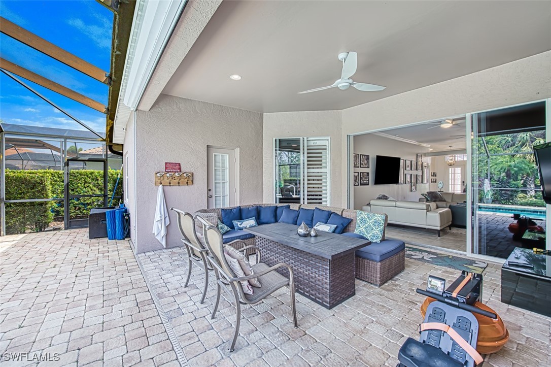 9046 Shadow Glen Way Property Photo 23