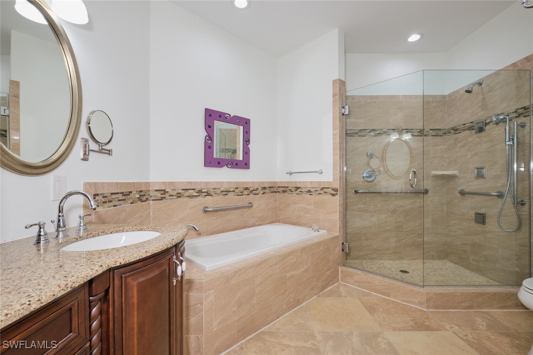 9230 Bayberry Bend 104 Property Photo 28