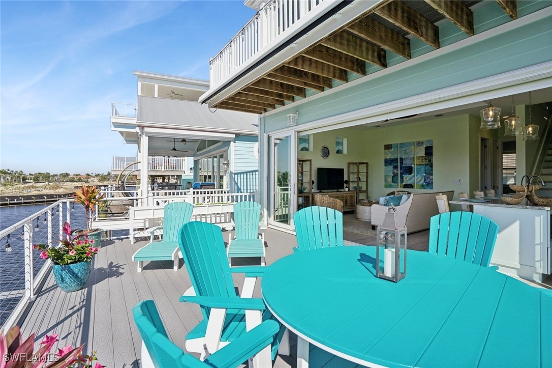 5862 Shell Cove Dr Property Photo 13