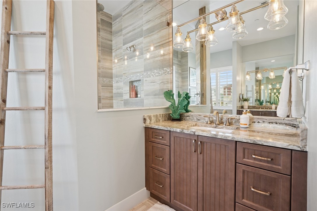 5862 Shell Cove Dr Property Photo 20