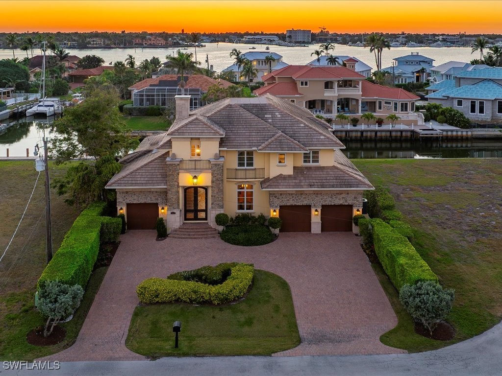 1550 Mullet Ln Property Photo 1