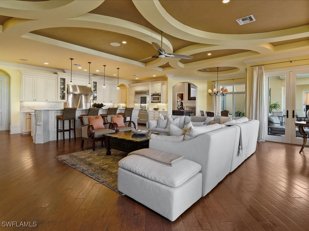 1550 Mullet Ln Property Photo 27