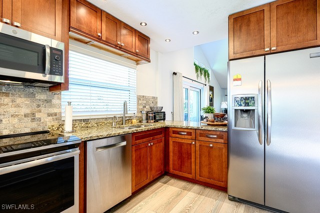 566 Beachwalk Cir Property Photo 7