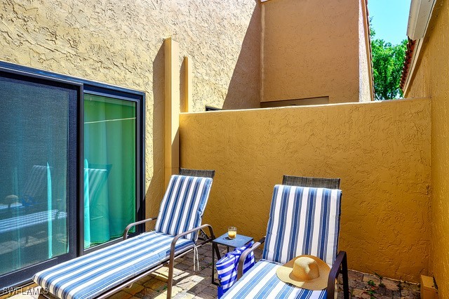 566 Beachwalk Cir Property Photo 17