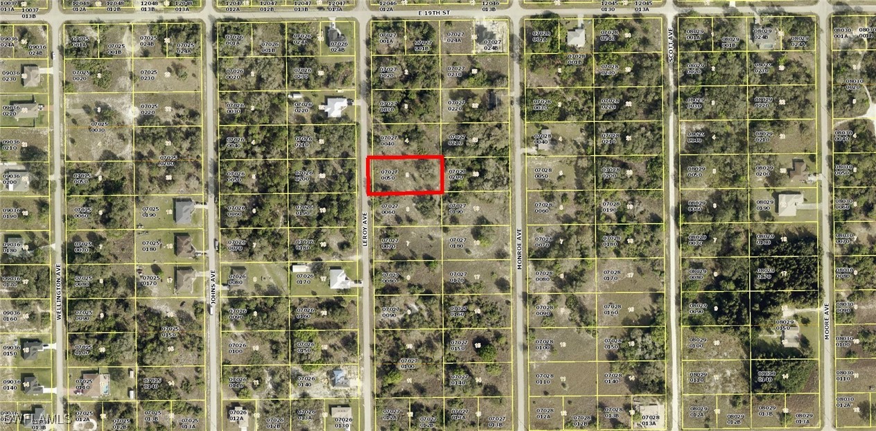 1814 Leroy Ave Property Photo 1