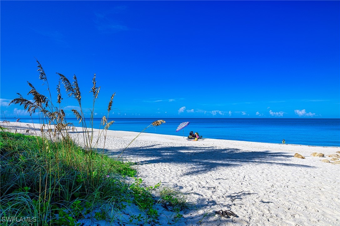 21 Bluebill Ave 902 Property Photo 4