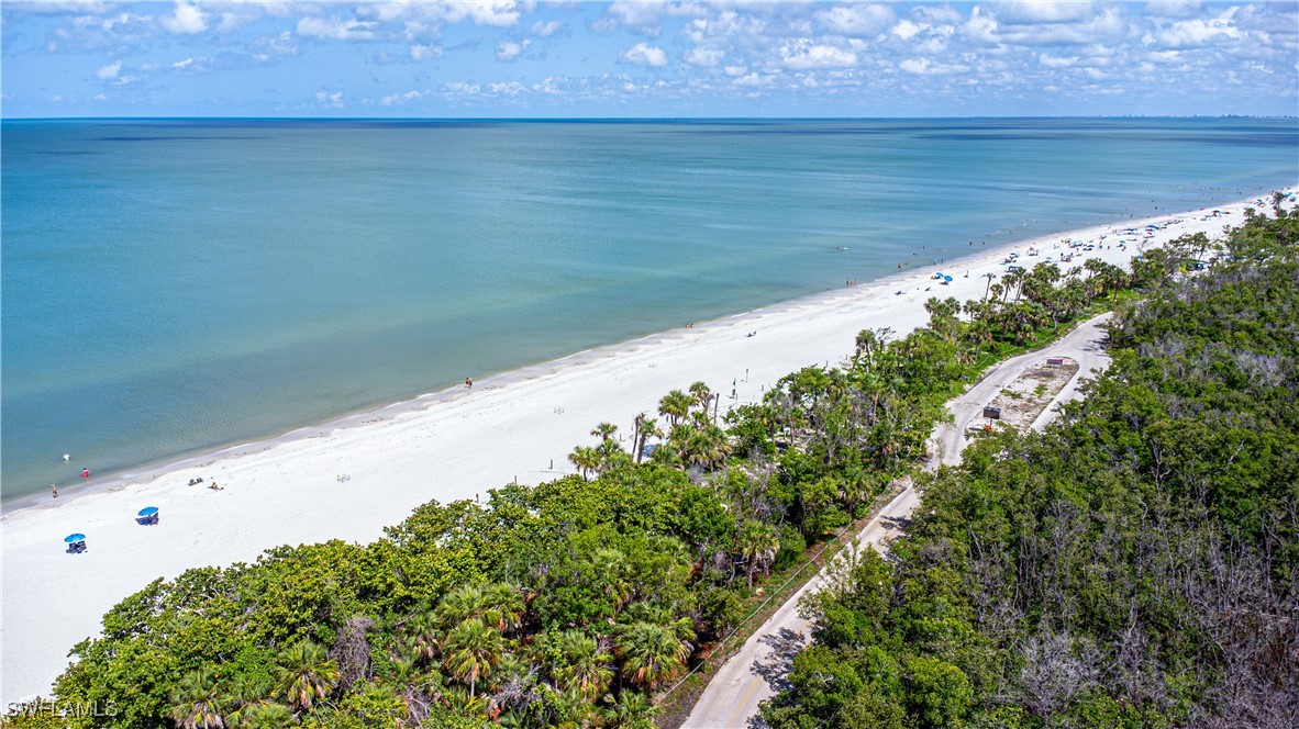 21 Bluebill Ave 902 Property Photo 6