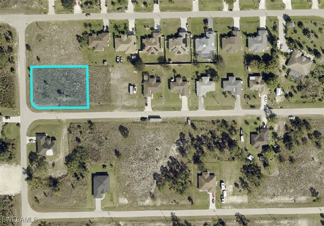 1211 Delores St E Property Photo 1