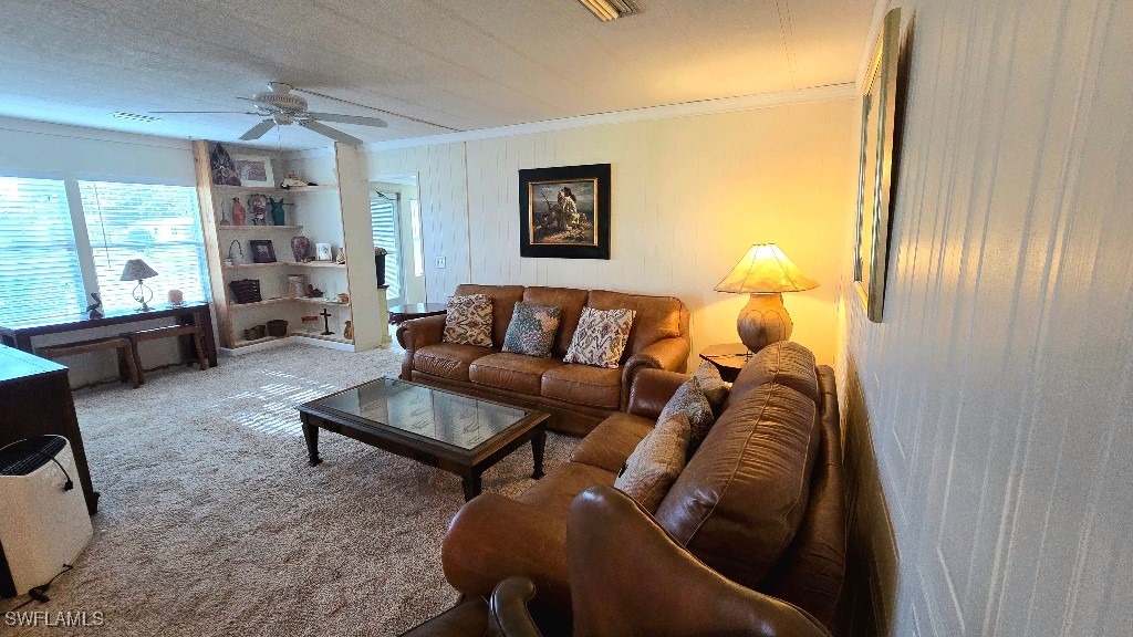 537 Charlemagne Blvd Property Photo 5