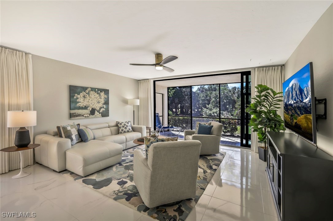 16454 Timberlakes Dr 101 Property Photo 6