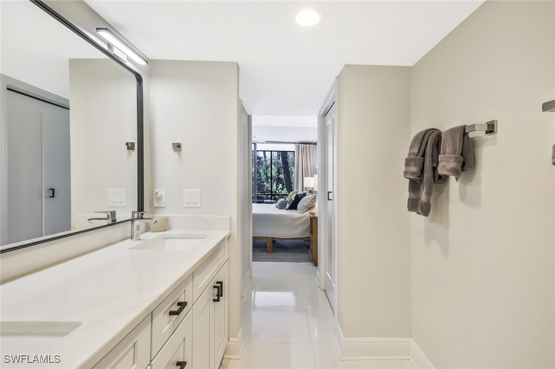 16454 Timberlakes Dr 101 Property Photo 17