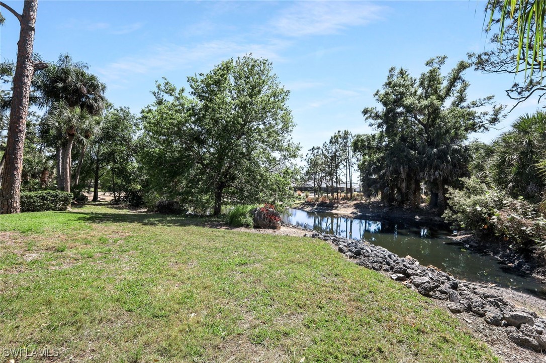 16454 Timberlakes Dr 101 Property Photo 26