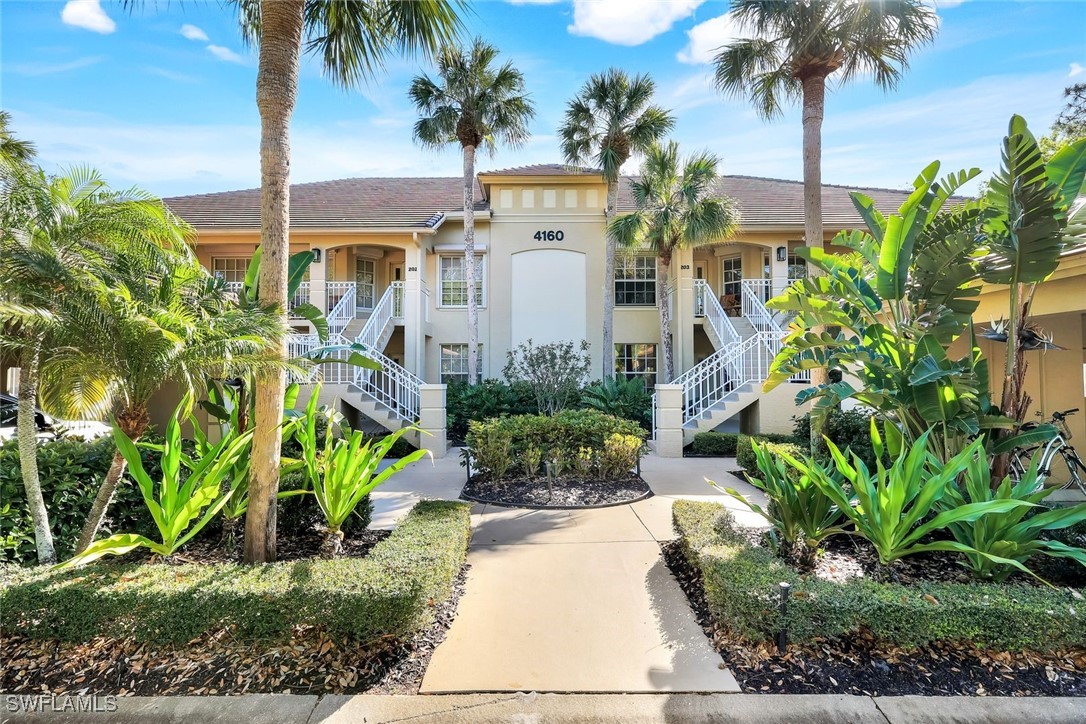 4160 Sawgrass Point Dr 103 Property Photo 1