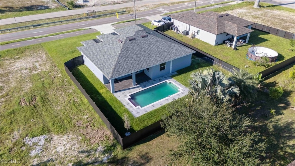 2317 Kismet Pkwy W Property Photo 3