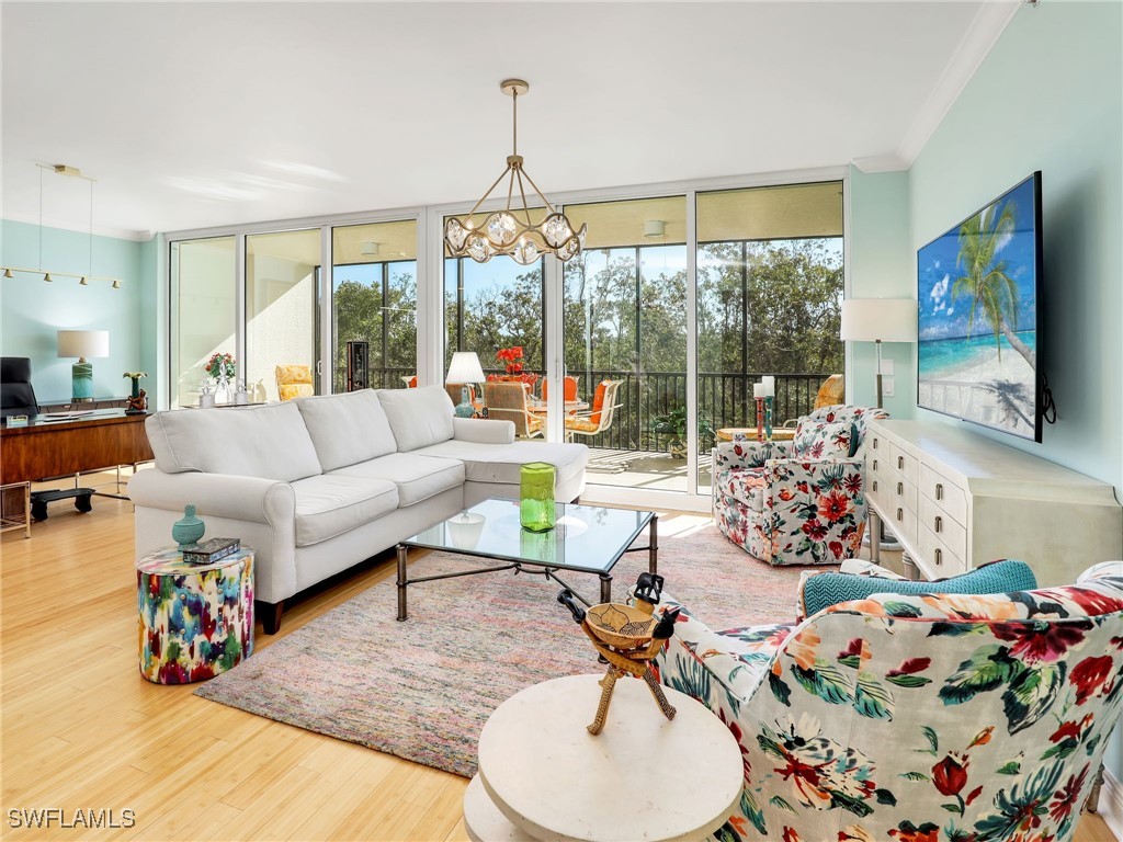 455 Cove Tower Dr 303 Property Photo 1