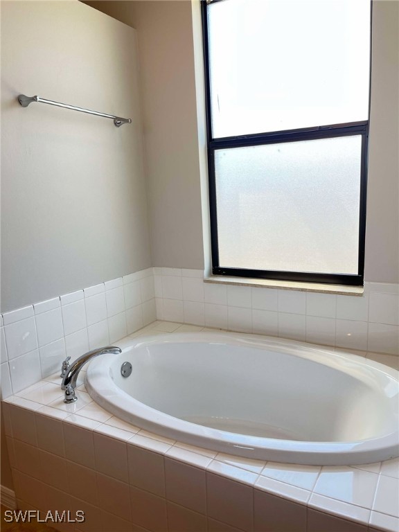 213 Sw 19th Ter Property Photo 10