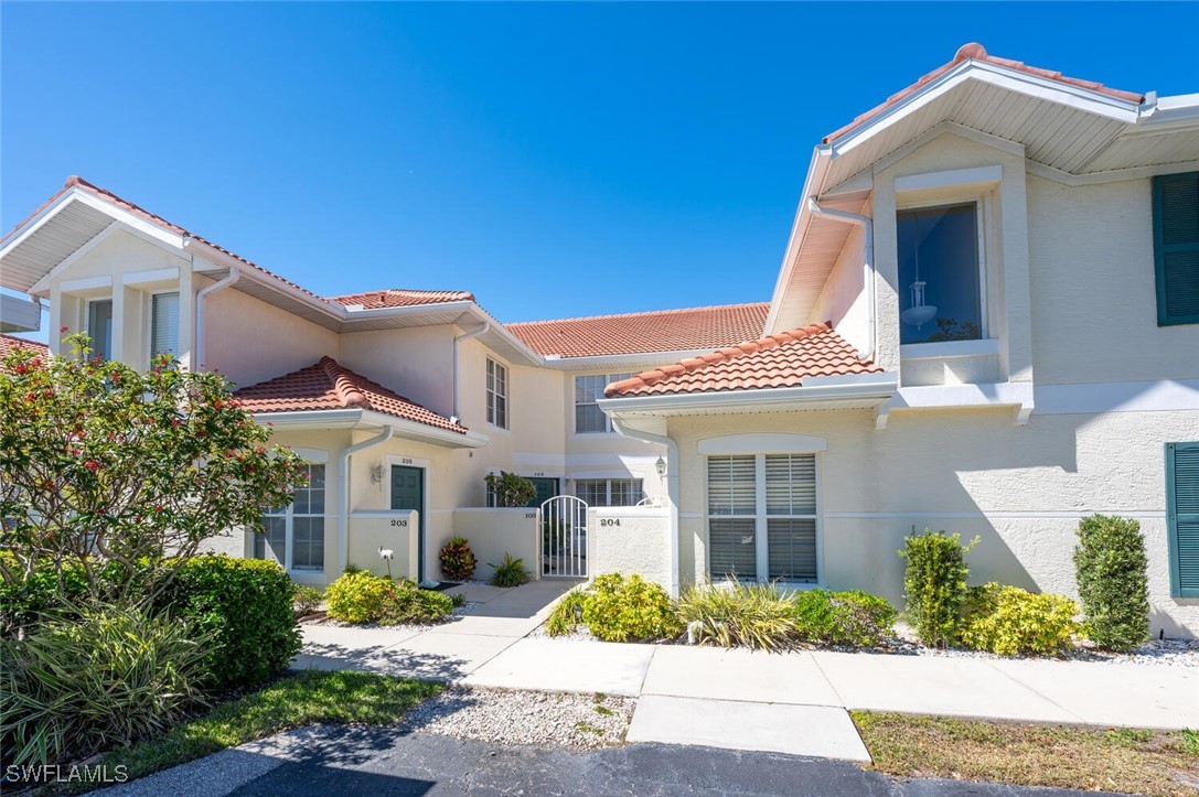 4960 Deerfield Way E103 Property Photo 3