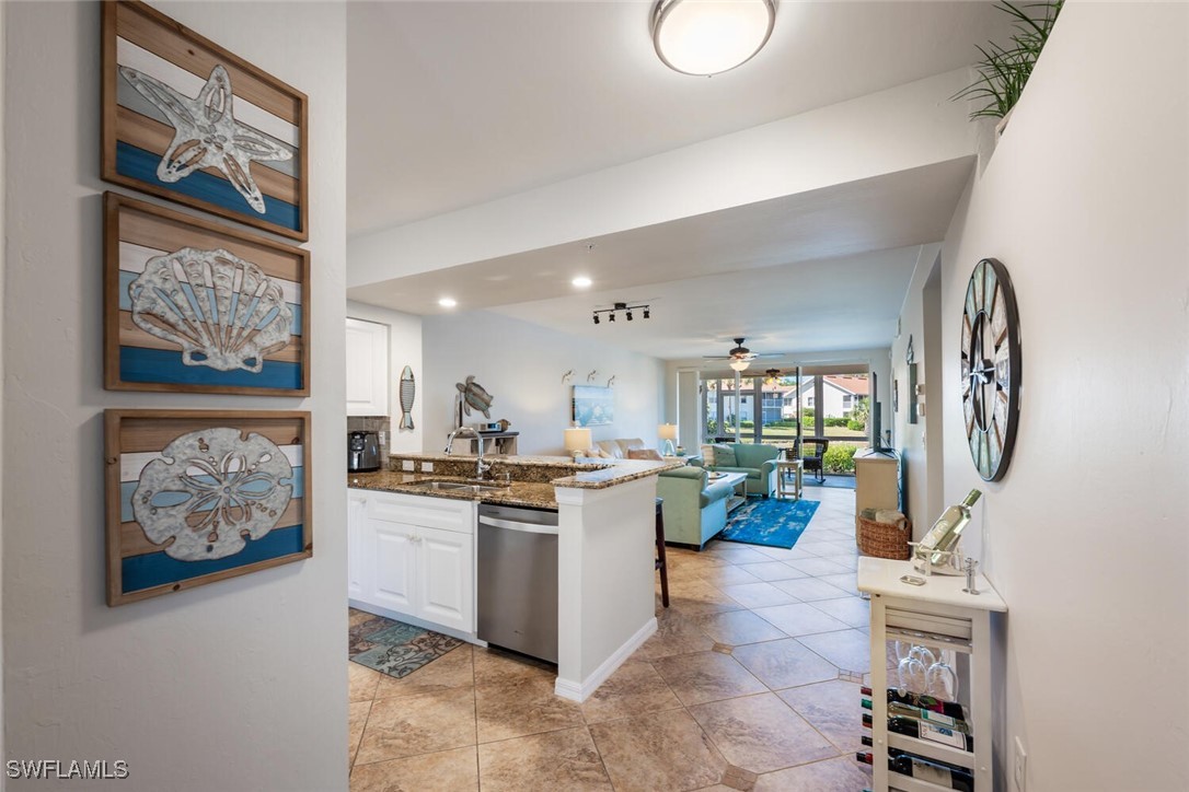 4960 Deerfield Way E103 Property Photo 4