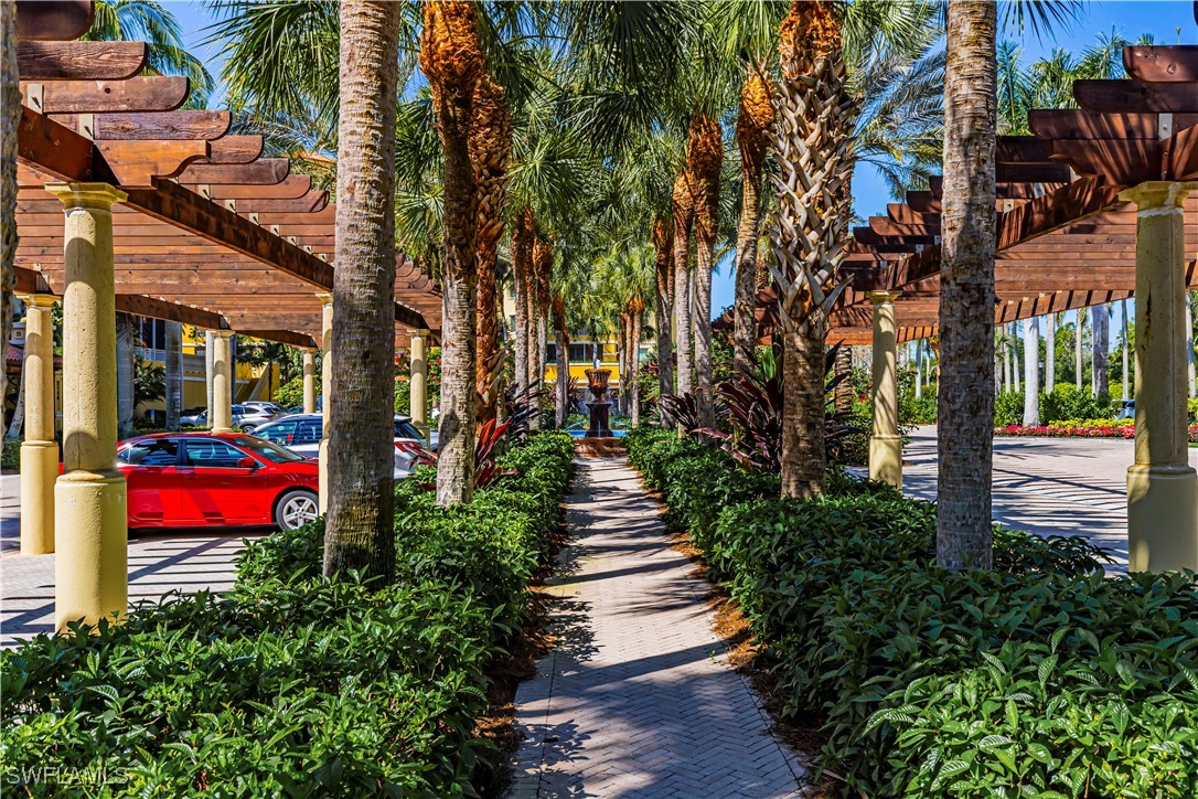 2748 Tiburon Blvd E C404 Property Photo 2