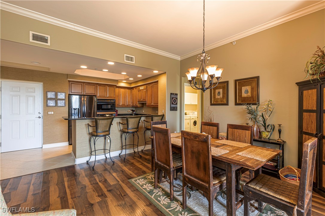 2748 Tiburon Blvd E C404 Property Photo 6