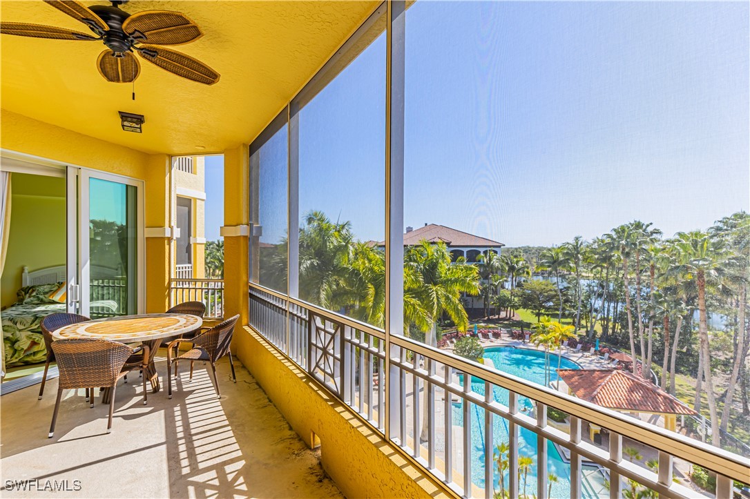 2748 Tiburon Blvd E C404 Property Photo 13