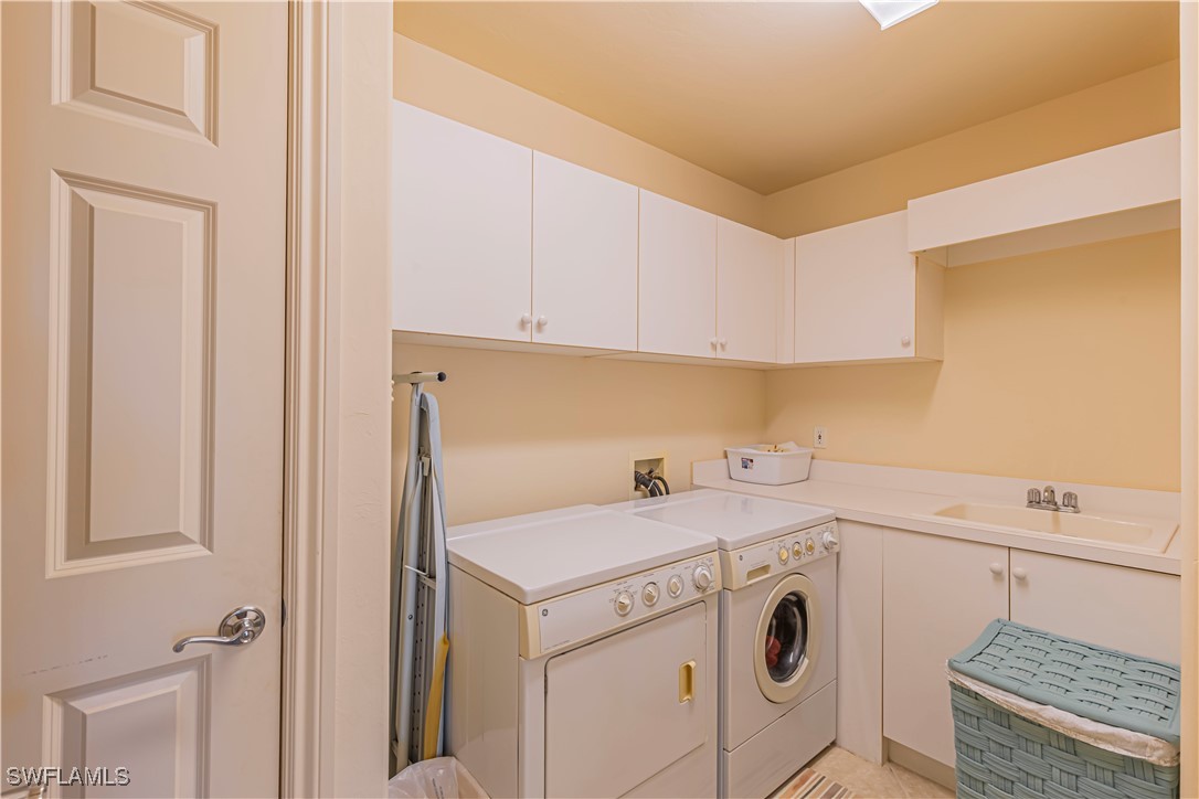 2748 Tiburon Blvd E C404 Property Photo 21